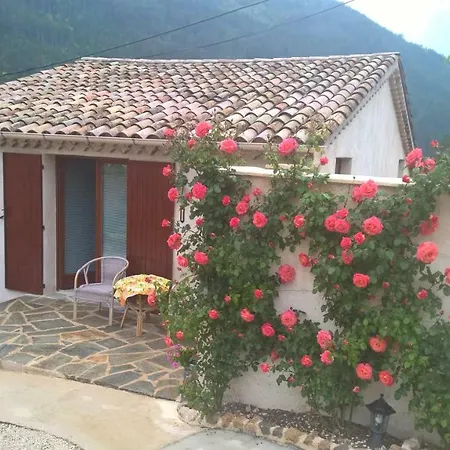 Mas Du Verdon Bed and Breakfast Castellane