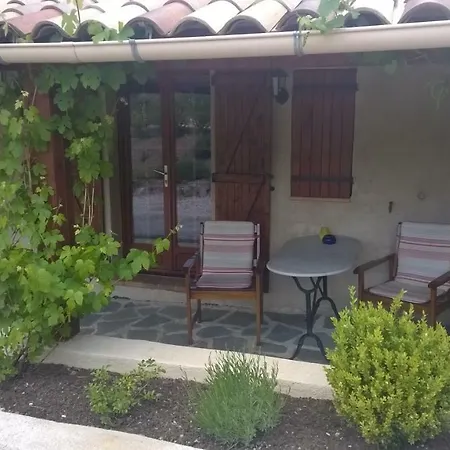 Mas Du Verdon فندق مبيت وإفطار 5*