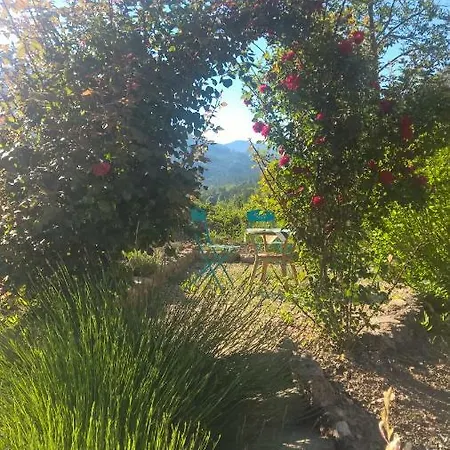 Mas Du Verdon Bed and Breakfast 5*